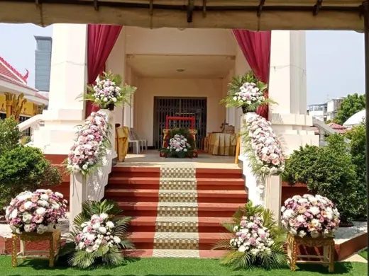 จัดดอกไม้งานศพครบชุด เขตสาทร จัดดอกไม้งานศพ กรุงเทพ