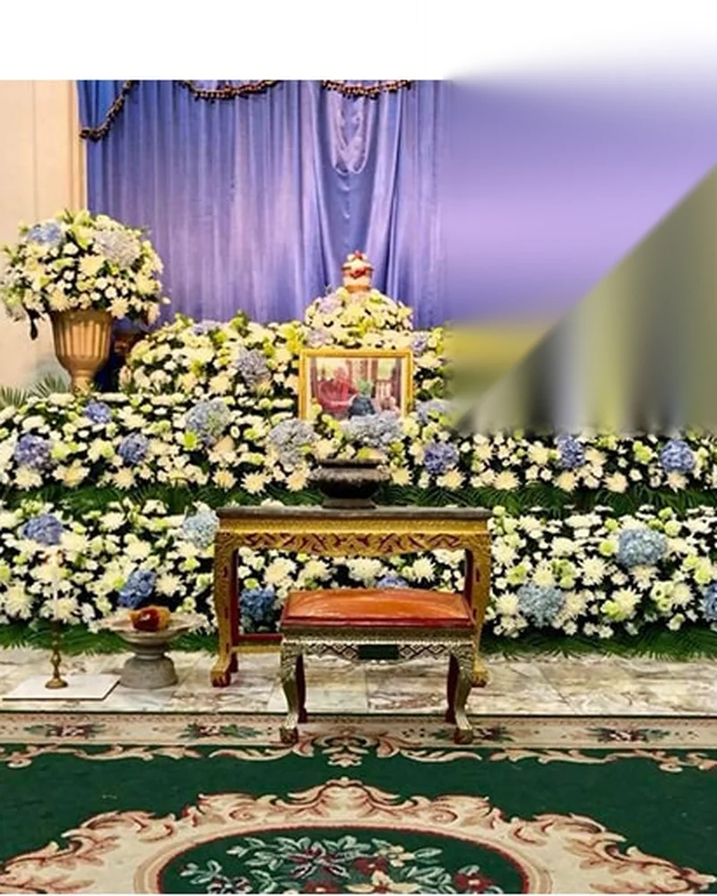 ดอกไม้หน้าศพ ชุดแก้วกัลยา ระลึกคุณ จัดดอกไม้งานศพ กรุงเทพ