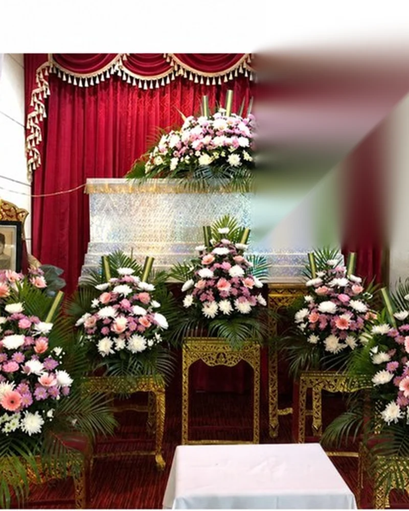 ดอกไม้หน้าศพ ชุดเรือนขวัญ เมตตาธรรม จัดดอกไม้งานศพ กรุงเทพ